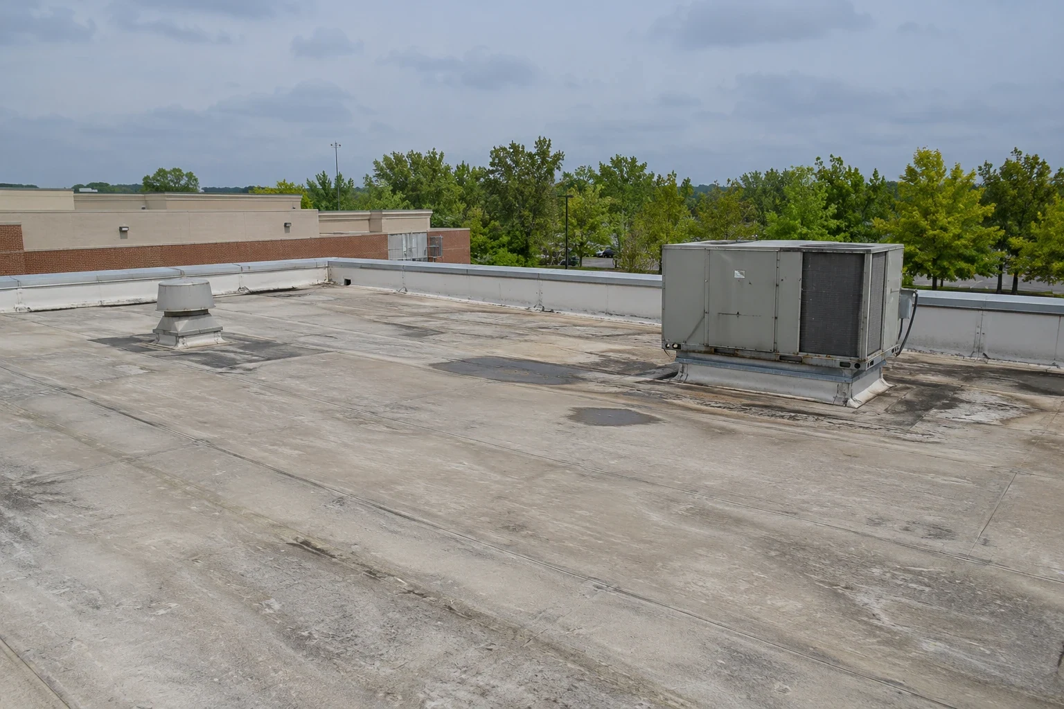 Hotel Roofing